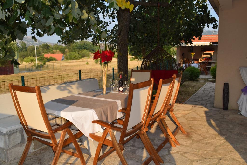 Holiday Home Kotor Exterior photo